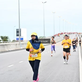 Runner Photo 1451565