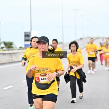 Runner Photo 1451640
