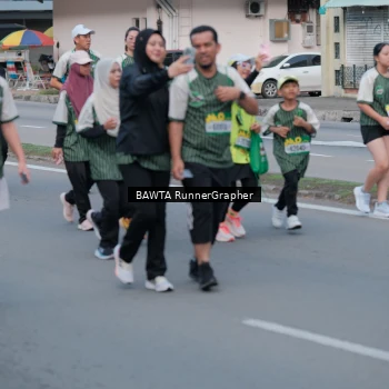 Runner Photo 1451685