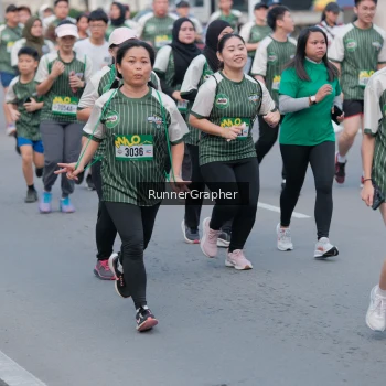 Runner Photo 1451706