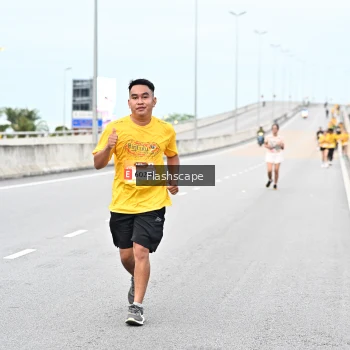 Runner Photo 1451754