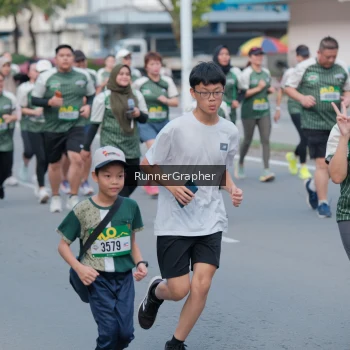Runner Photo 1451764