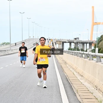 Runner Photo 1451800