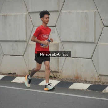 Runner Photo 1451881