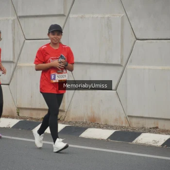 Runner Photo 1451883