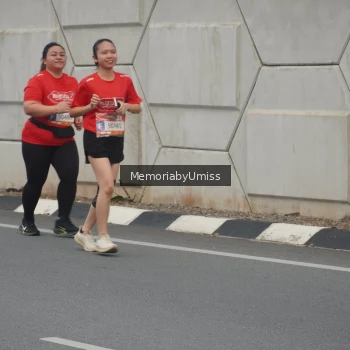 Runner Photo 1451900