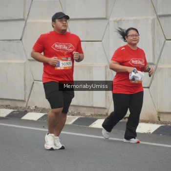 Runner Photo 1451905