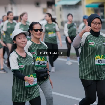 Runner Photo 1452104