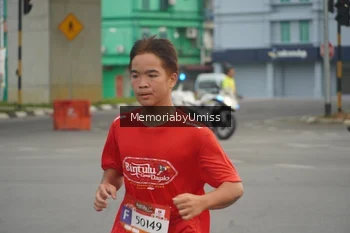 Runner Photo 1452377