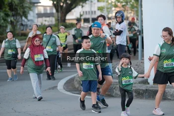 Runner Photo 1452527
