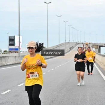 Runner Photo 1452588