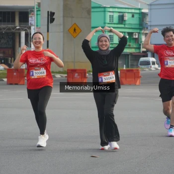 Runner Photo 1452591