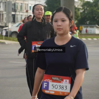 Runner Photo 1452621