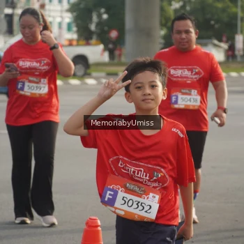 Runner Photo 1452630
