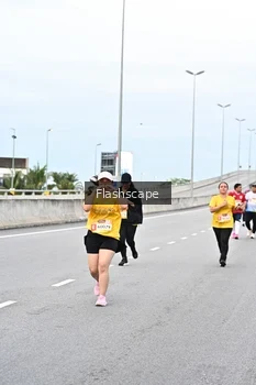 Runner Photo 1452900