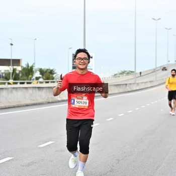 Runner Photo 1453064