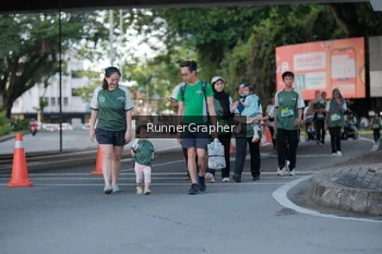 Runner Photo 1453255