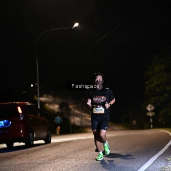 Runner Photo 1453323