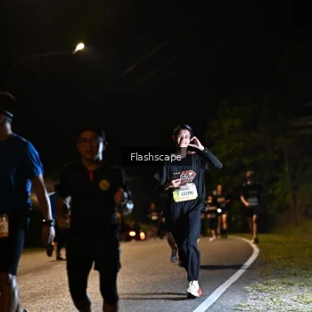 Runner Photo 1453375