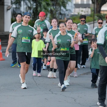 Runner Photo 1453403