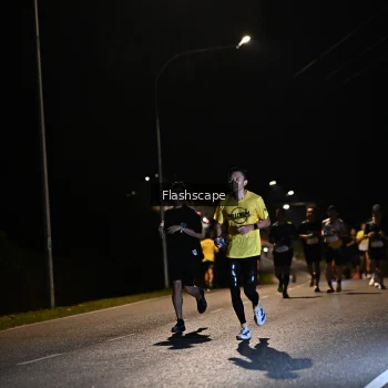 Runner Photo 1453810