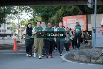 Runner Photo 1454189