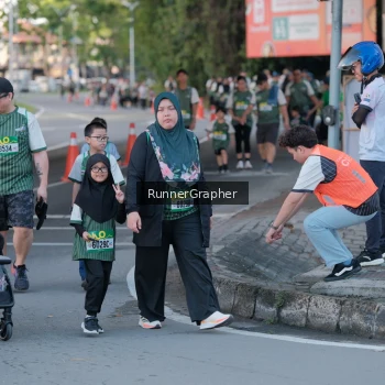 Runner Photo 1454623