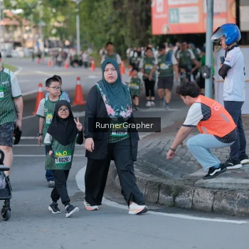 Runner Photo 1454636