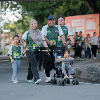 Runner Photo 1454849