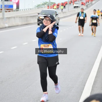 Runner Photo 1455590