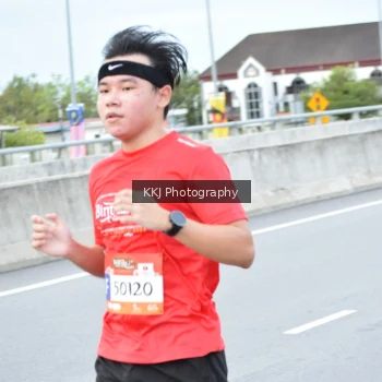 Runner Photo 1455664