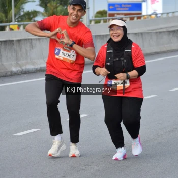 Runner Photo 1455752