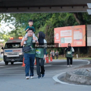 Runner Photo 1456018