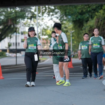 Runner Photo 1456176
