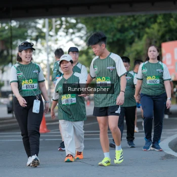 Runner Photo 1456219