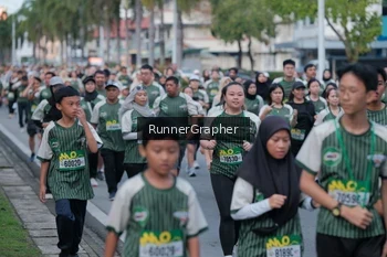 Runner Photo 1456320