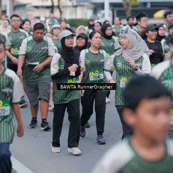 Runner Photo 1456335