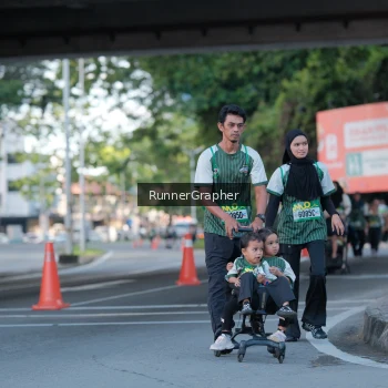 Runner Photo 1456414