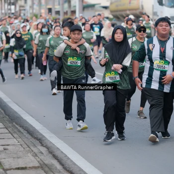 Runner Photo 1456429