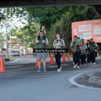 Runner Photo 1456517