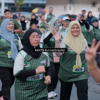 Runner Photo 1456548