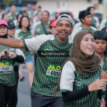 Runner Photo 1456672
