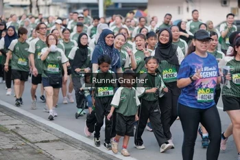 Runner Photo 1456736