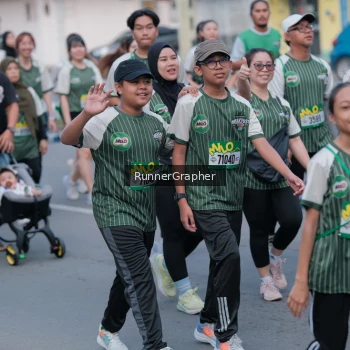 Runner Photo 1456970
