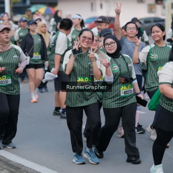 Runner Photo 1457105
