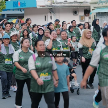 Runner Photo 1457202