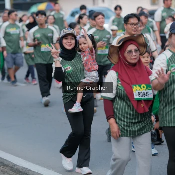 Runner Photo 1457759