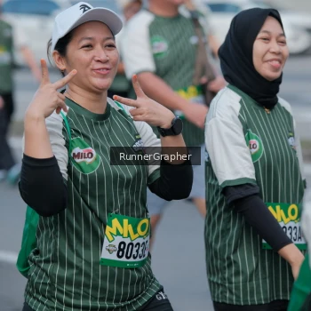 Runner Photo 1457863