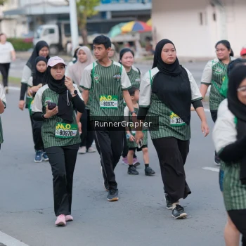 Runner Photo 1458210