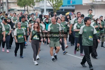 Runner Photo 1458241